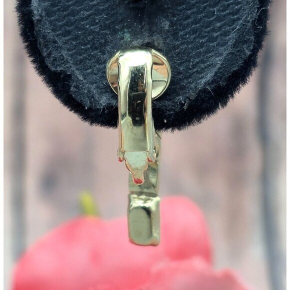 Gold Tone Drop Chain Crystal Clip On Earrings Dainty Minimalist .75" Fancy - Picture 6 of 9